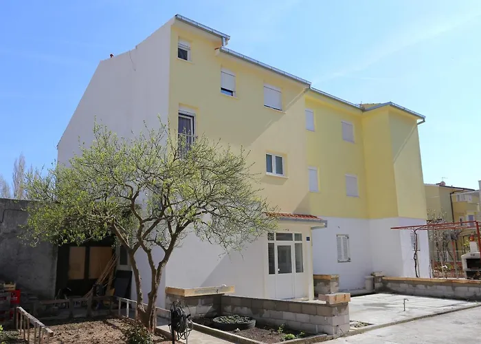 Appartamento With Parking Space - 10362 Omiš