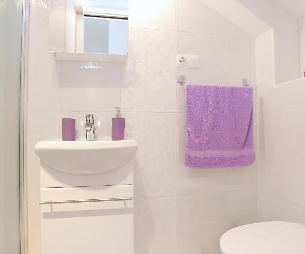 Appartamento With Parking Space - 10362